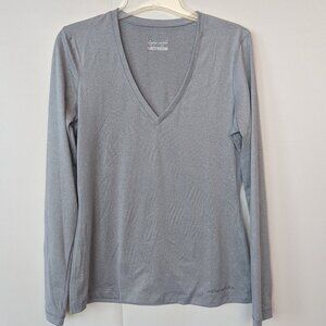 Undor Armour V-neck Fitted Long Sleeve Top